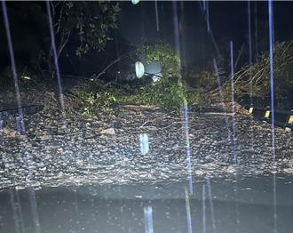 土石流抢修！台铁崇德=和仁单线双向行车 延误15分钟