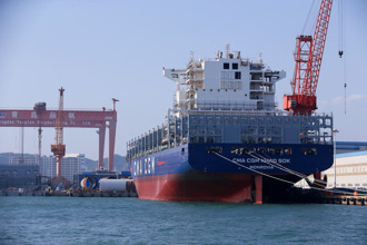 大陆造船量能是美国的540倍！前海军舰长揭惊人战斗力