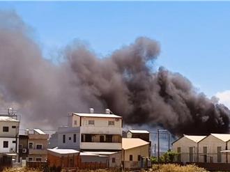 彰化家具倉庫大火濃煙竄天   數公里外可見景象駭人