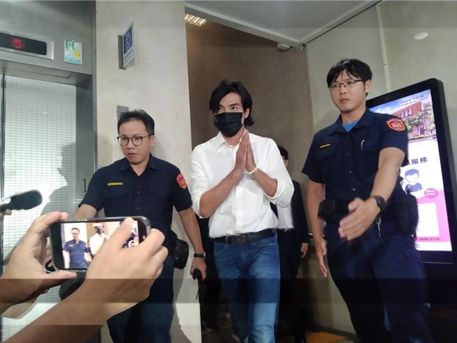 贺军翔（陈志贤摄）