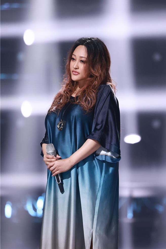 家家受邀登上《天賜的聲音》展現美聲。（相信音樂提供）