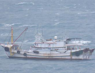 我渔船被陆海警带走  军事专家邱世卿揪出疑点：为何单单挑这艘？