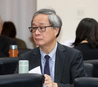 中正紀念堂三軍儀隊移到自由廣場？ 李遠：不會讓他們日曬雨淋