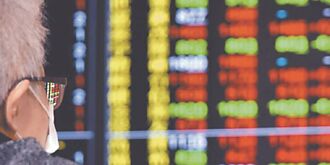 Q3股債市各具亮點 均衡配置