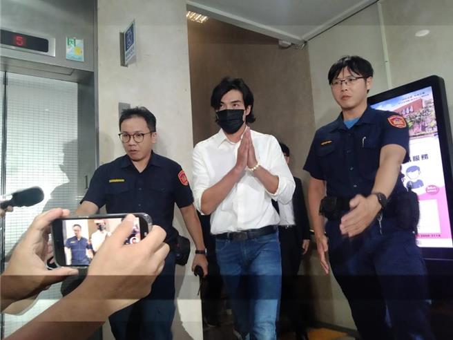 贺军翔（陈志贤摄）