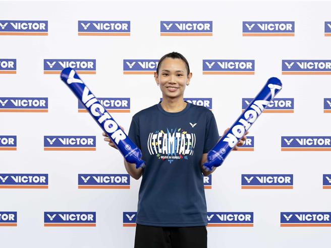 VICTOR為戴資穎舉辦球迷簽名會，感謝球迷長期支持。（VICTOR提供／朱世凱台北傳真）