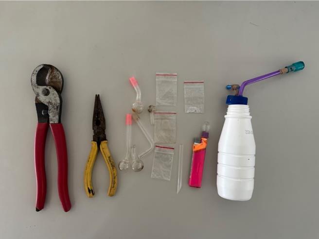 警方查扣到作案工具及安非他命等贓證物。(翻攝照片／林郁平台北傳真）