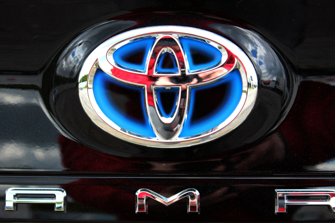 丰田「神车」CAMRY在中国大陆大幅降价。（示意图：shutterstock/达志）