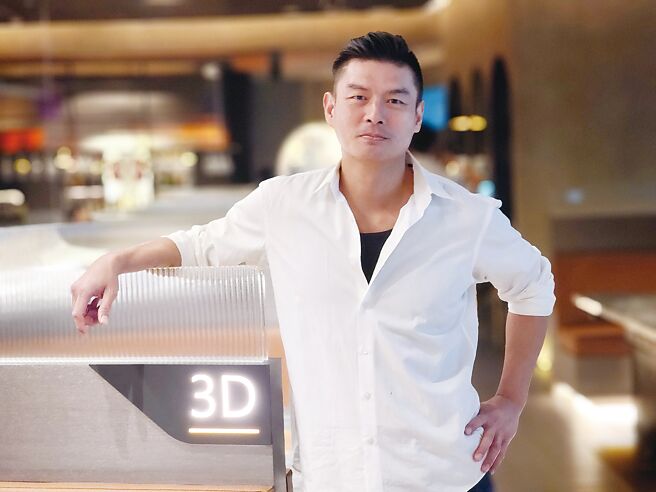 橘焱胡同董事長吳念忠表示，將持續創新品牌、加大力道拓點展店、門店汰弱留強，打造美食聚落、自創零售商品品牌並擴大零售通路。圖／姚舜