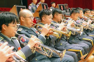 陆军军乐队「大汉天声」气势磅礴   国家音乐厅荣耀黄埔