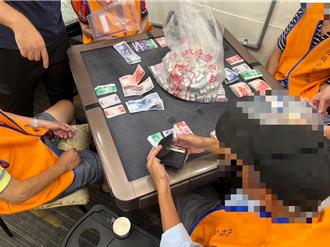 北投鬧區藏麻將賭場   警逮16賭客80歲老翁也在列