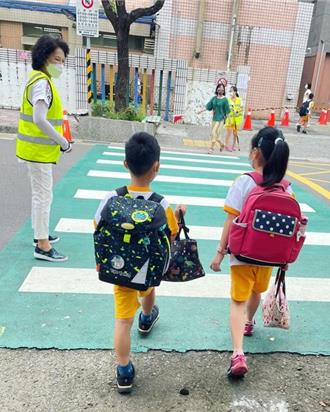 桃園「HELLO！新鮮人」入學講座 陪孩子做好入學準備