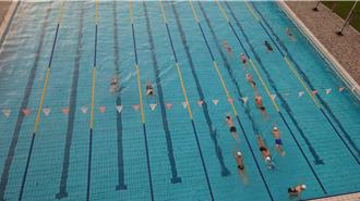 大湖公园泳池疑遭倒汽油！体育局紧急勘察 竟是大片「防晒乳」