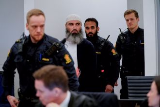 挪威同志夜店枪击案 法院判凶手30年监禁