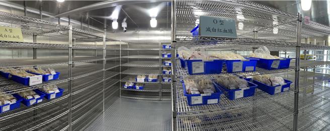 高雄捐血中心台南捐血站大喊熱浪釀血荒，血庫中最缺A型與O型血。（台南捐血站提供／程炳璋台南傳真）