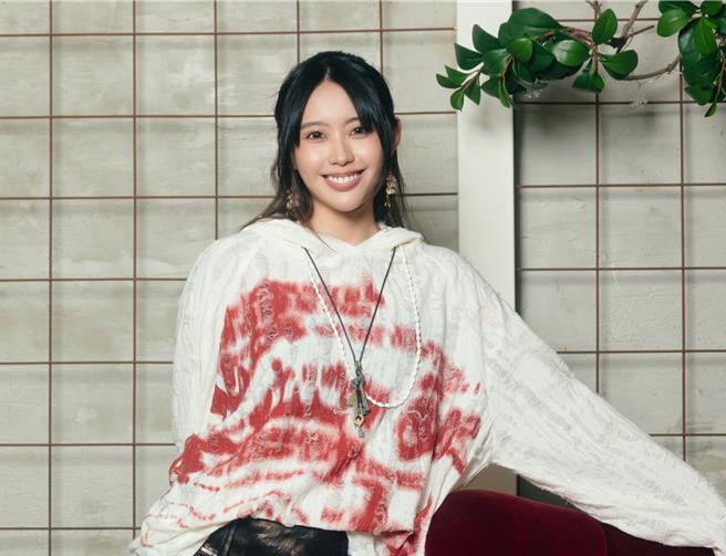 李芷婷暌违4年推出新歌。（华纳音乐提供）