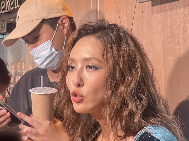 蔷蔷回应妹妹脱序一事。（池宗玲摄影）