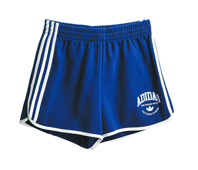 Global Mall新北中和店推「adidas运动休閒短裤」，原价1490元、会员优惠价1190元。（Global Mall提供）