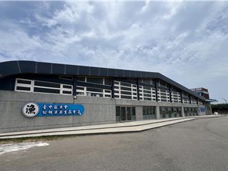 夏天来台中吃现捞海鲜 大甲松柏渔港生鱻市集7日开幕