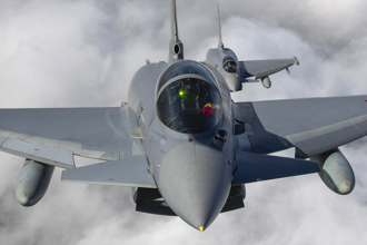 买24架颱风战机 它要机队破百飙升战力