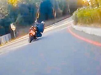 山道猴爭議 重機壓車過彎 法官撤罰 警憂仿效