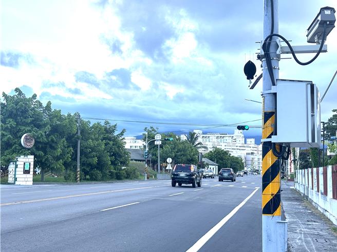 台东县首度装设固定式音量照相。（蔡旻妤摄）