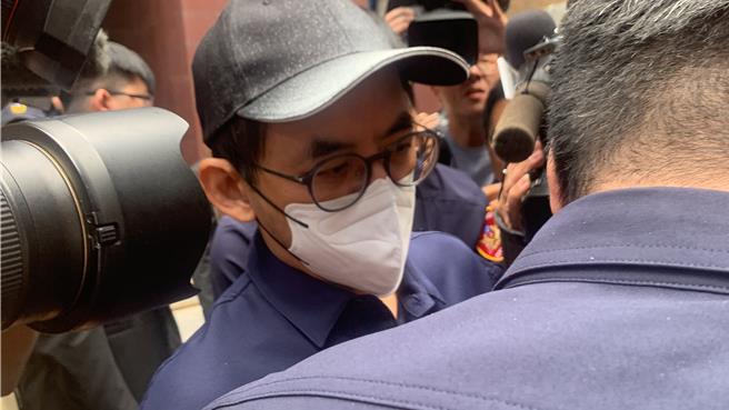 黄子佼。（图赖佩璇摄）