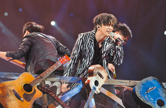 薛之謙演唱會遭疑對正妹歌迷開黃腔。（圖／中時資料照）