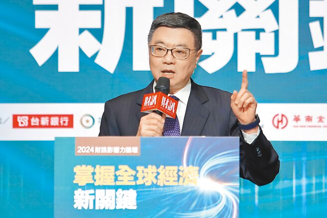 行政院長卓榮泰指示人事總處邀集相關部會，立即啟動明年軍公教員工待遇調整作業機制。（黃世麒攝）