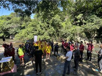 暑期豪雨溪水暴漲「遊客受困事件」多 消防局籲安全戲水：防溺勿鬆懈