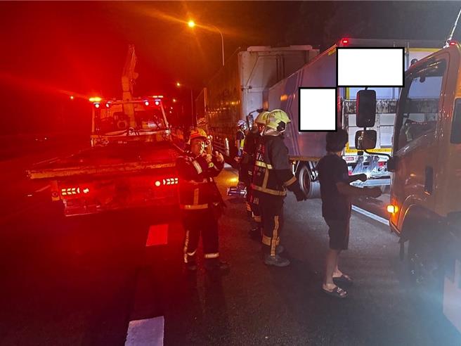 國道1號北上三義路段5日深夜發生死亡車禍。（民眾提供）