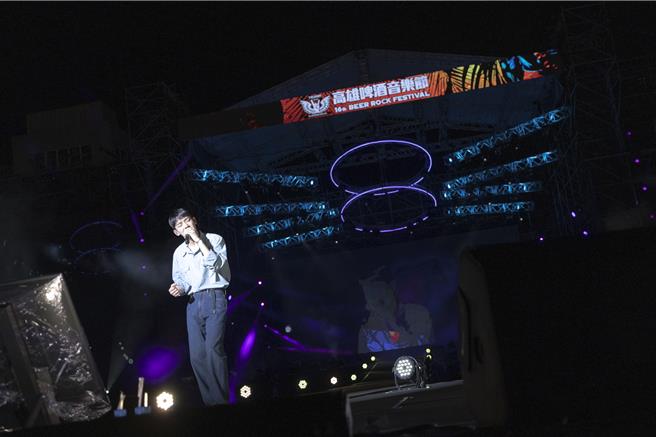 CHEN暌违5年没来台湾，直呼相当想念。（读者提供）