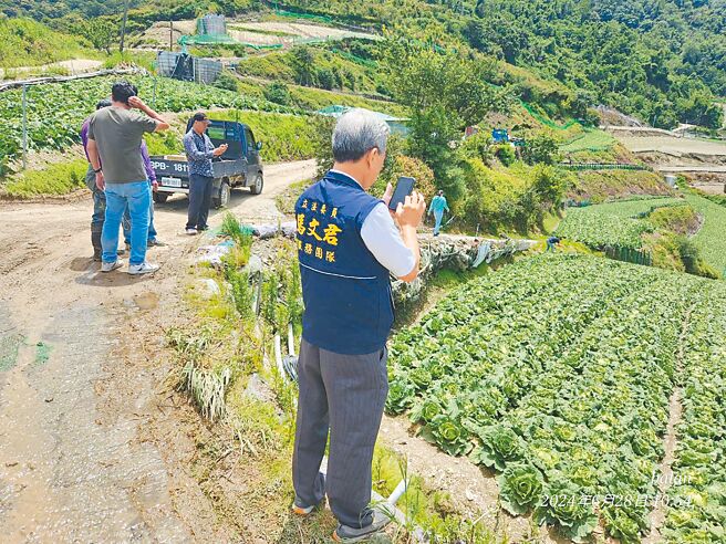 南投縣仁愛鄉山區6月26日下冰雹造成高山蔬菜受災，農業部5日公告華岡、翠巒、翠華為農災現金救助區。（馬文君提供／楊靜茹南投傳真）