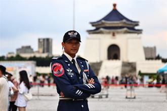 國防部第7屆高中儀隊決賽 年輕只有一次為校爭光