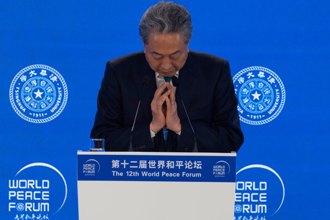 日前首相：充當中美之間的橋梁最符合日本利益