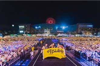 高雄啤酒節湧8萬人 周邊產值狂吸12億元