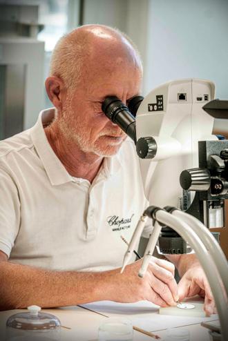 错过要等12年！ 萧邦龙年表登台 藏家抢订