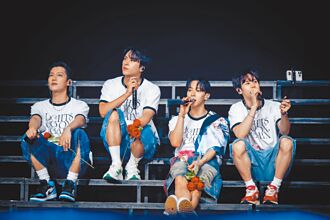 Highlight港都開唱 甜撩粉「最美風景」