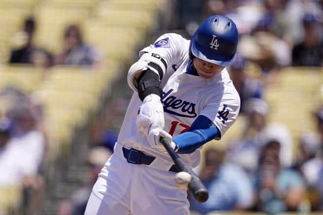 大谷翔平击出安打。（美联社）