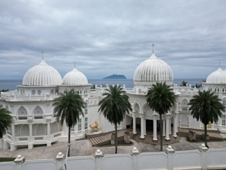 宜蘭3600坪神祕「阿拉伯宮」求售 豪奢內裝全曝光