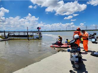 台中麗水漁港驚傳男子「墜橋落水」！消防持續搜索中