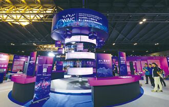 陸AI百模大戰 專家：群模亂舞