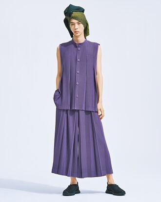 三宅一生HOMME PLISSE One Piece女裝汲靈感