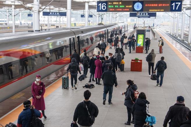 蘇州市公布十條舉措，明確黨政機關要習慣過「緊日子」。（新華社）