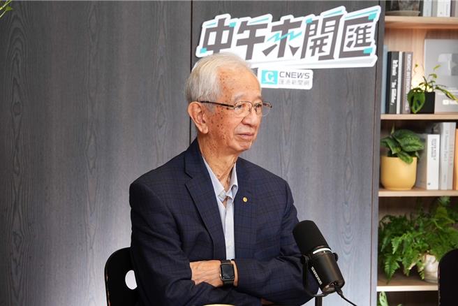 410教改施行30周年，迄今爭議不斷，外界大多認為前中研院長李遠哲要負起最大的責任。他於9日接受網路媒體專訪時再度論及此事，直言廣設高中大學政策來自於曾經任教於台大數學系教授的黃武雄建議。(CNEWS匯流新聞網)