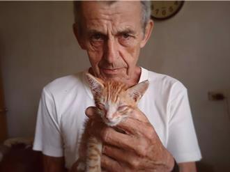 英國愛貓人士「馬爺爺」因病辭世　高市社會局助安葬事宜