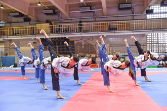 臺師大運動競技系校友邱沐恩 獲聘新加坡跆拳道品勢國家隊教練