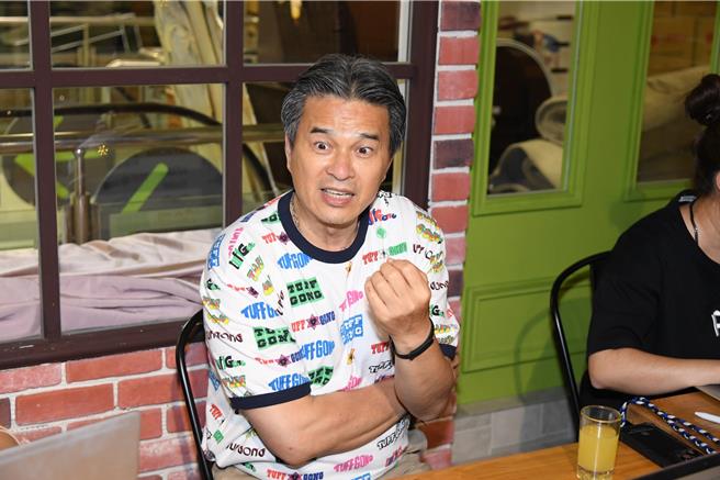 李興文侃侃而談首度詮釋大反派心路歷程。（三立提供）