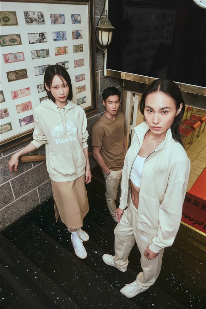 Roots西门旗舰店也推多款CORE经典商品，包含短袖T恤、大学T、连帽长洋装及连帽外套等。（Roots提供／朱世凯台北传真）