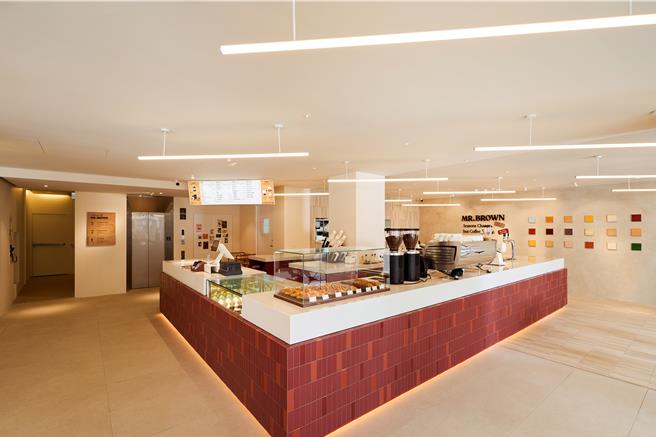 伯朗咖啡馆概念店在1楼设计「精品手冲吧」。（金车提供／朱世凯台北传真）